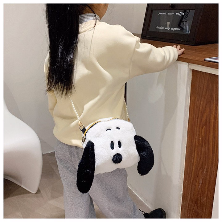 Túi Đeo Chéo Hoạt Hình Chó Đen Trắng Snoopy Ngộ Nghĩnh Đáng Yêu - Dmastore - Ảnh 14