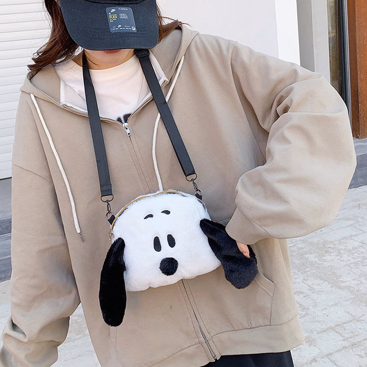 Túi Đeo Chéo Hoạt Hình Chó Đen Trắng Snoopy Ngộ Nghĩnh Đáng Yêu - Dmastore - Ảnh 18