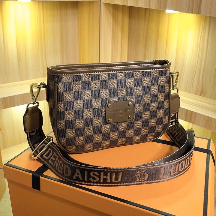 Túi Đeo Vai In Họa Tiết Kẻ Sọc Đơn Giản Chất Lượng Wh515, W346 - Winnie House - Ảnh 3