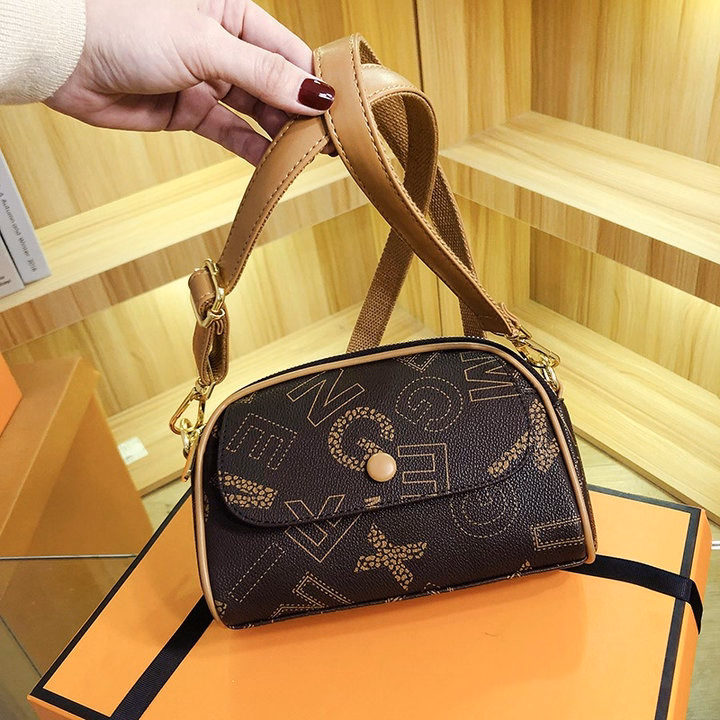 Túi Đeo Chéo, Đeo Vai Hoa Văn Sang Trọng Đính Cúc Tròn Wh516, W272 - Winnie House - Ảnh 7