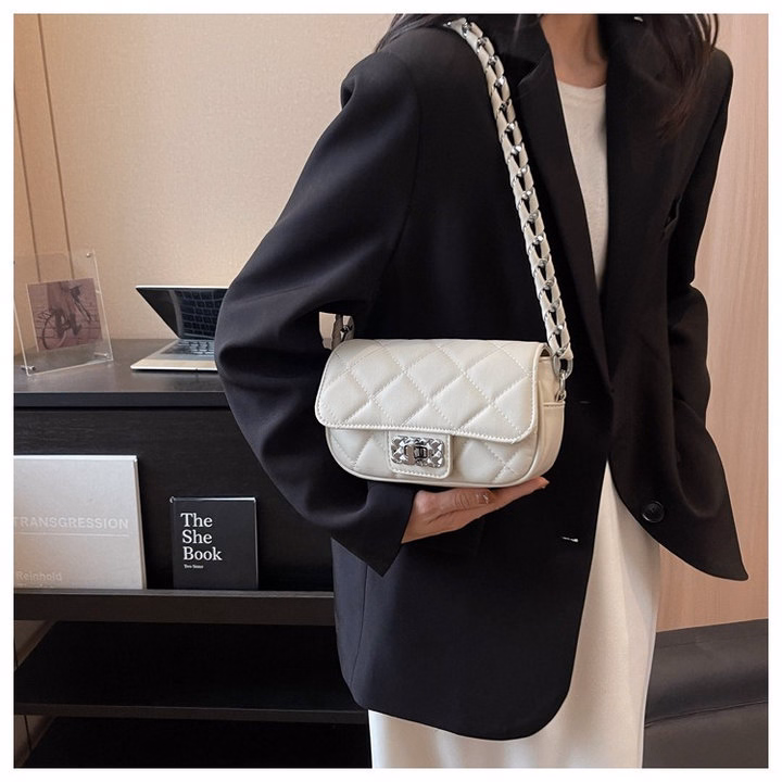 Túi Xách Nữ, Đeo Chéo Quai Đan 2 Dây Khóa Xoay Phối Da Bền Đẹp Wh582 - Winnie House - Ảnh 8