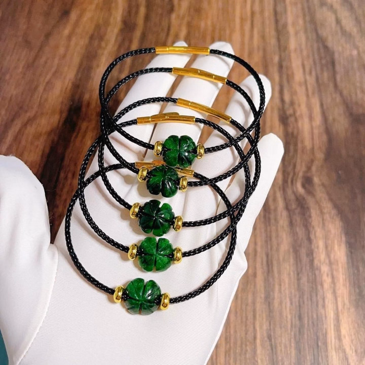 Vòng Tay Cỏ Bốn Lá Ngọc Cẩm Thạch Sơn Thủy Lên Dây Cáp Đen - Thắng Giang