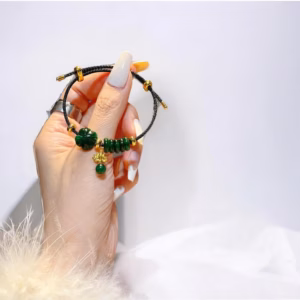 Vòng Tay Cỏ Bốn Lá Ngũ Điếu Sơn Thủy Charm Vàng Tây 10 Kara - Thắng Giang