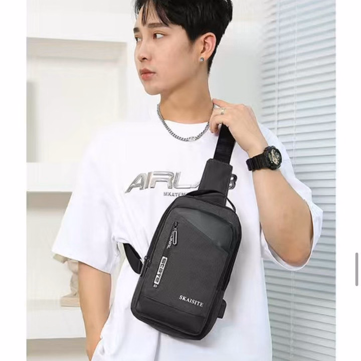 Túi Đeo Chéo, Đeo Ngực Nam Nữ Vải Canvas Chống Nước, Chống Trộm Tích Hợp Cổng Sạc Wh608 - Winnie House - Ảnh 15