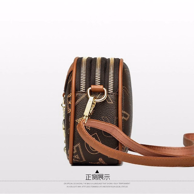 Túi Đeo Chéo, Đeo Vai Hình Cốp Tròn Họa Tiết Kèm Khóa Mèo Dễ Thương Wh618 - Winnie House - Ảnh 10