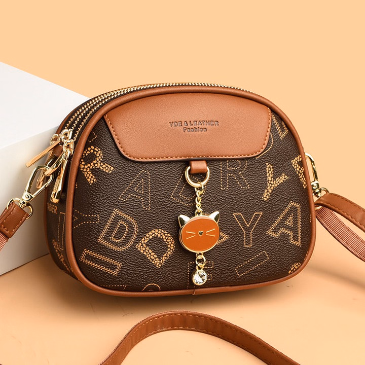 Túi Đeo Chéo, Đeo Vai Hình Cốp Tròn Họa Tiết Kèm Khóa Mèo Dễ Thương Wh618 - Winnie House - Ảnh 13