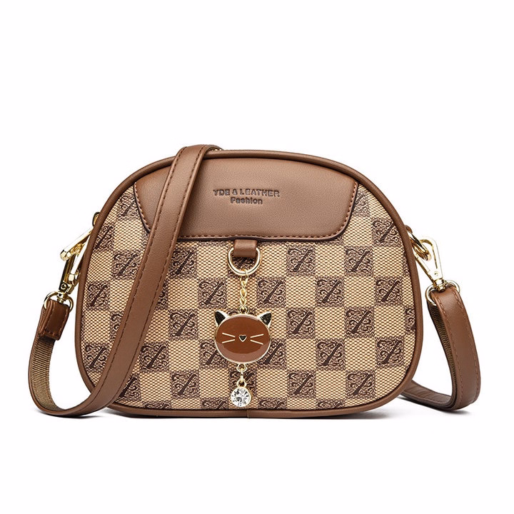 Túi Đeo Chéo, Đeo Vai Hình Cốp Tròn Họa Tiết Kèm Khóa Mèo Dễ Thương Wh618 - Winnie House - Ảnh 14