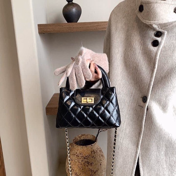 Túi Xách Nữ Đeo Chéo Cầm Tay Da Trần Trám Khóa Xoay Phối Xích Sang Trọng Pp631 - Pipi Store - Ảnh 7