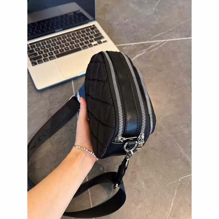 Túi Đeo Chéo Chất Vải Dù Ô Trám 3 Ngăn Siêu Đẹp Phong Cách Thời Trang Mới Wh645 - Winnie House - Ảnh 8