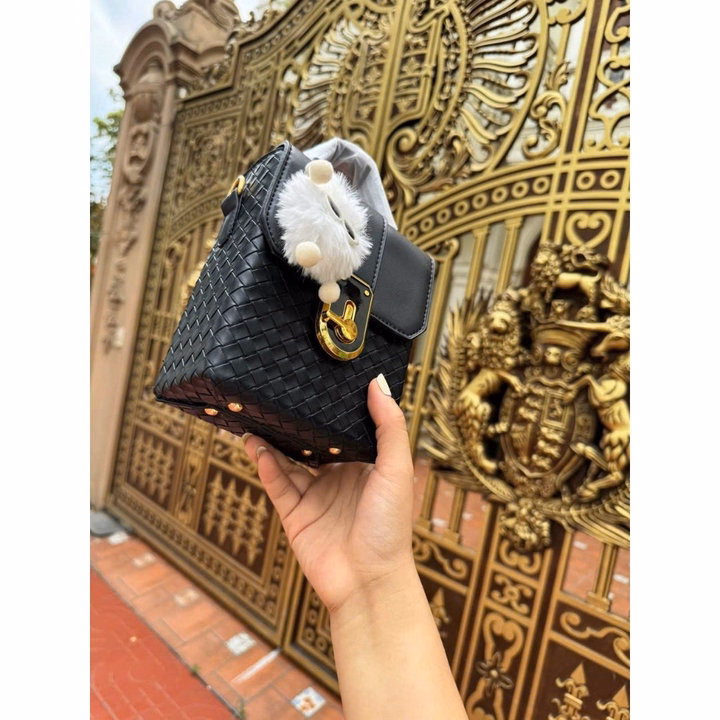 Túi Xách Nữ Dáng Hộp Vuông Siêu Xinh: Nâng Tầm Phong Cách Cho Nàng Wh681 - Winnie House - Ảnh 6