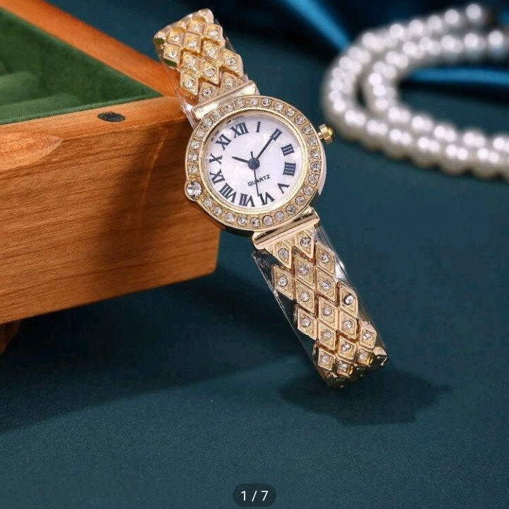 Đồng Hồ Nữ Đính Đá Sang Trọng Cao Cấp Yvy444_Triệu Vy Store - Ảnh 9