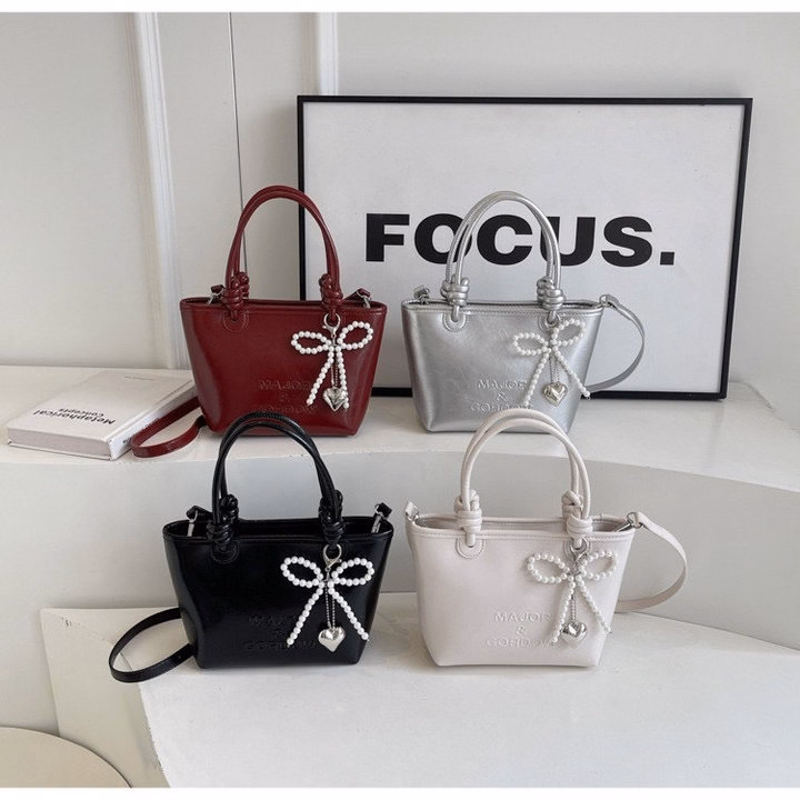 Túi Đeo Chéo Nữ, Đeo Vai Xách Tay Kèm Móc Charm Ngọc Thời Trang Larita Fashion 41 - Ảnh 7