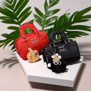 Túi Xách Nữ Đeo Chéo Chữ Miu Dáng Túi Trống - Phong Cách Trẻ Trung, Năng Động Wh719 - Winnie House