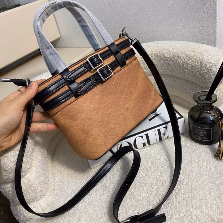 Túi Xách Công Sở Quai Đôi Khóa Cài Phong Cách, Cá Tính Pp738 - Pipi Store - Ảnh 5