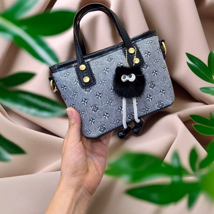 Túi Cầm Tay Mini Họa Tiết Hoa - Móc Treo Gấu Siêu Dễ Thương Pp739 - Pipi Store