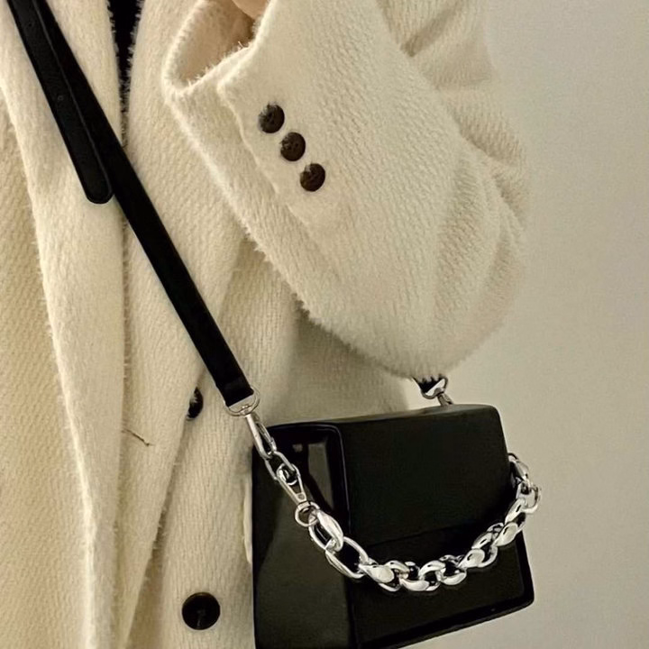 Túi Xách Nữ Dáng Hộp Form Cứng Phối Xích Chất Lừ, Mix Đồ Chuẩn Hàn Pp756 - Pipi Store - Ảnh 7