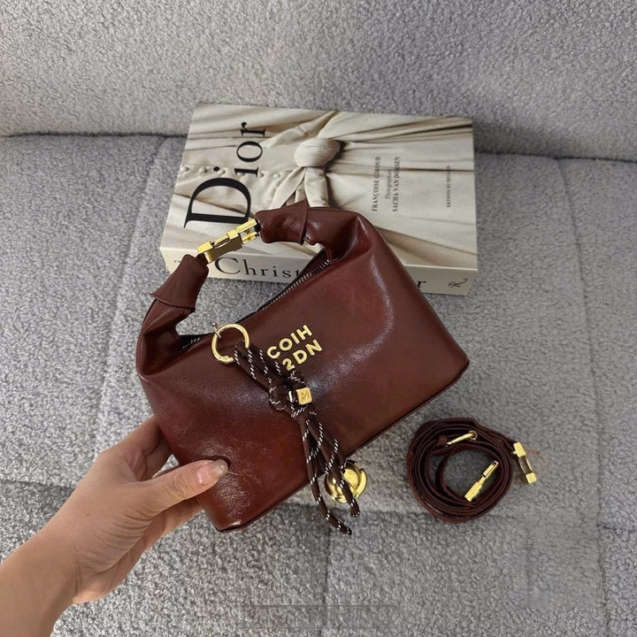 Túi Xách Nữ Dáng Bầu Kèm Chuông – Đẳng Cấp Sang Trọng, Cầm Là Thích, Đeo Là Mê Wh760 - Winnie House - Ảnh 14