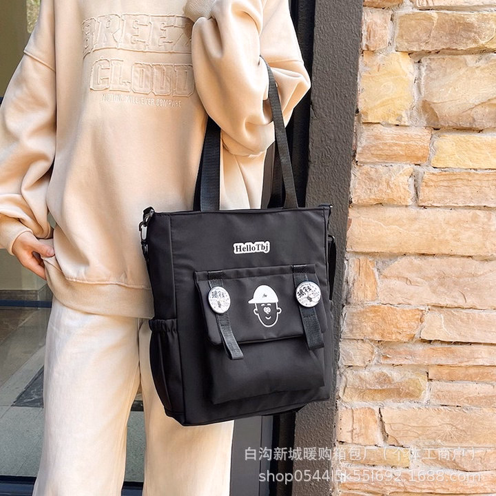 Túi Tote Phong Cách Street Style – Mix Đồ Cực Chất Wh774 - Winnie House - Ảnh 14