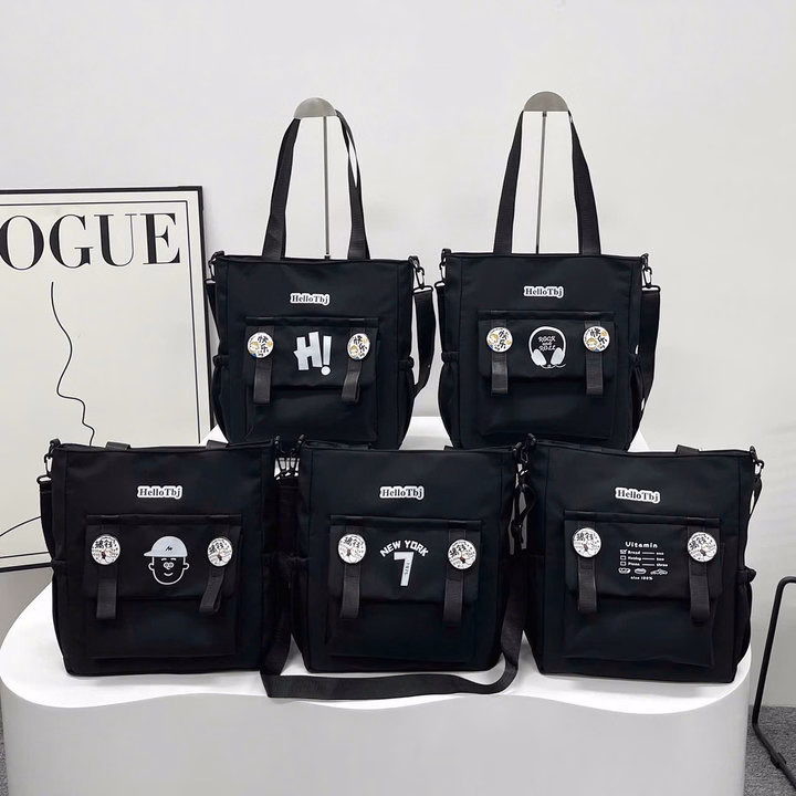 Túi Tote Phong Cách Street Style – Mix Đồ Cực Chất Wh774 - Winnie House - Ảnh 15