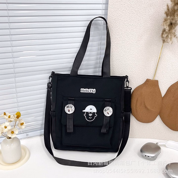 Túi Tote Phong Cách Street Style – Mix Đồ Cực Chất Wh774 - Winnie House - Ảnh 5