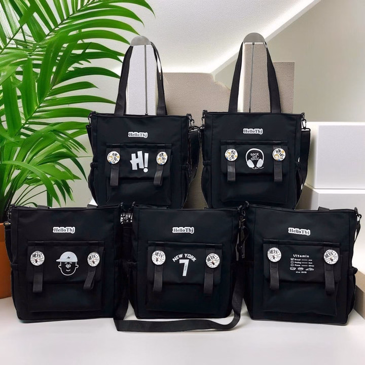 Túi Tote Phong Cách Street Style – Mix Đồ Cực Chất Wh774 - Winnie House