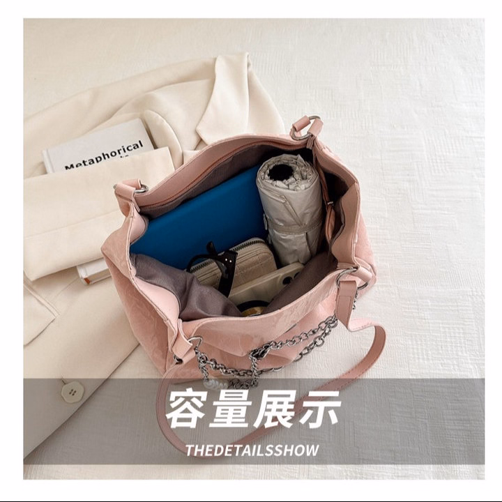 Túi Xách Nữ Hình Bướm – Da Nhung Phối Xích Sang Trọng, Đẳng Cấp Wh801 - Winnie House - Ảnh 7