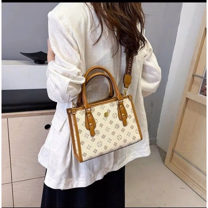 Túi Xách Nữ Họa Tiết Cổ Điển, Sang Trọng Mọi Góc Nhìn Pp820 - Pipi Store - Ảnh 8