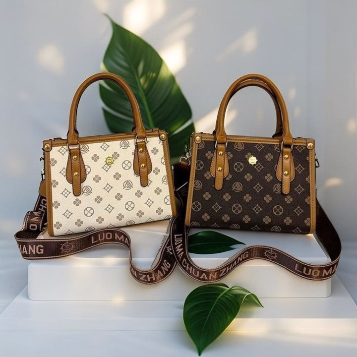 Túi Xách Nữ Họa Tiết Cổ Điển, Sang Trọng Mọi Góc Nhìn Pp820 - Pipi Store