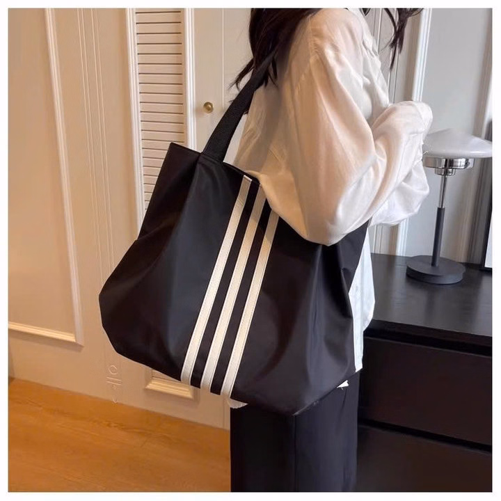 Túi Tote Phong Cách Basic Hàn Quốc – Đẹp, Nhẹ, Siêu Chất Wh828 - Winnie House - Ảnh 8