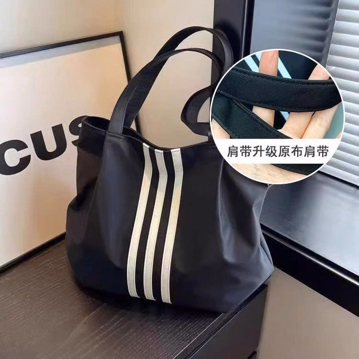 Túi Tote Phong Cách Basic Hàn Quốc – Đẹp, Nhẹ, Siêu Chất Wh828 - Winnie House - Ảnh 17