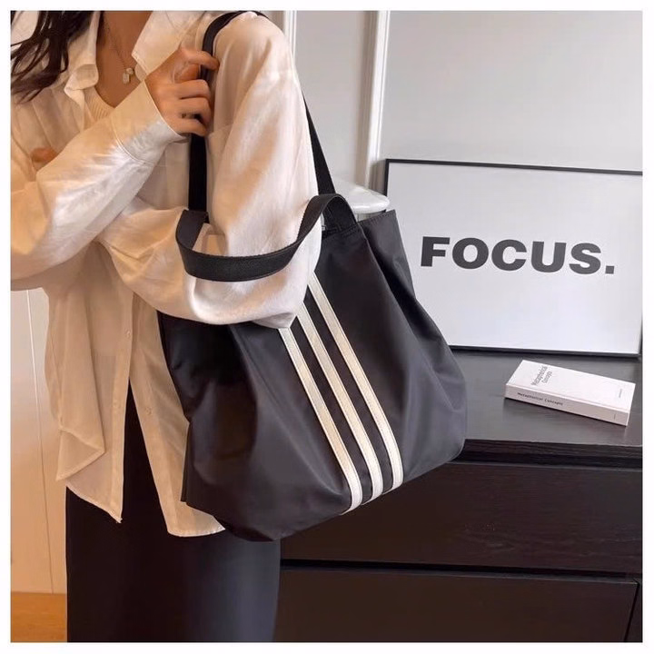 Túi Tote Phong Cách Basic Hàn Quốc – Đẹp, Nhẹ, Siêu Chất Wh828 - Winnie House - Ảnh 7