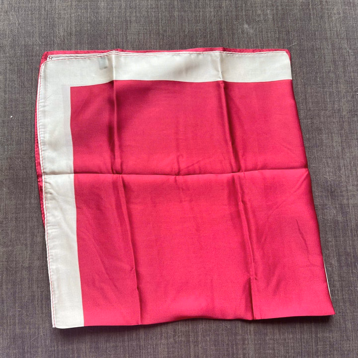 Khăn Quàng Cổ Lụa Hình Vuông Thời Trang - Ảnh 14