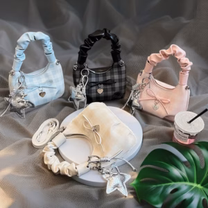 Túi Xách Xếp Ly Quai Rúm, Tặng Móc Khóa Ngôi Sao W765 - Pipi Store