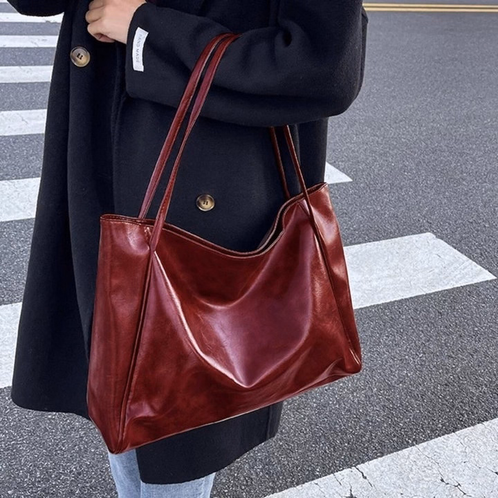 Túi Xách Nữ Kẹp Nách Da Bóng 2 Quai – Size Lớn Cực Sang W764 - Winnie House