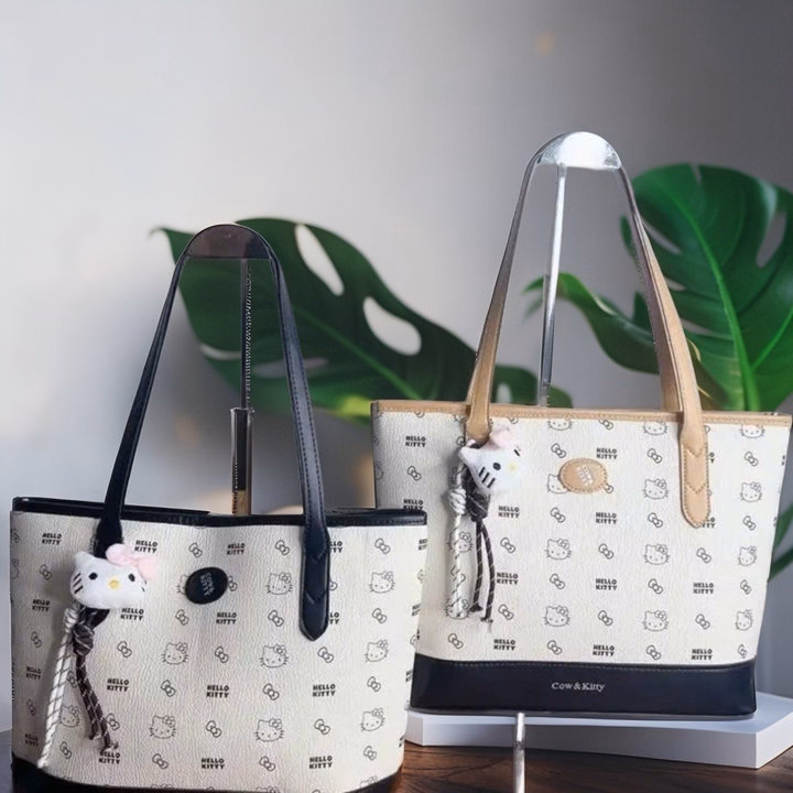 Túi Xách Nữ Kẹp Nách Hello Kitty Cực Xinh – Tặng Móc Khóa Mèo W762 - Winnie House