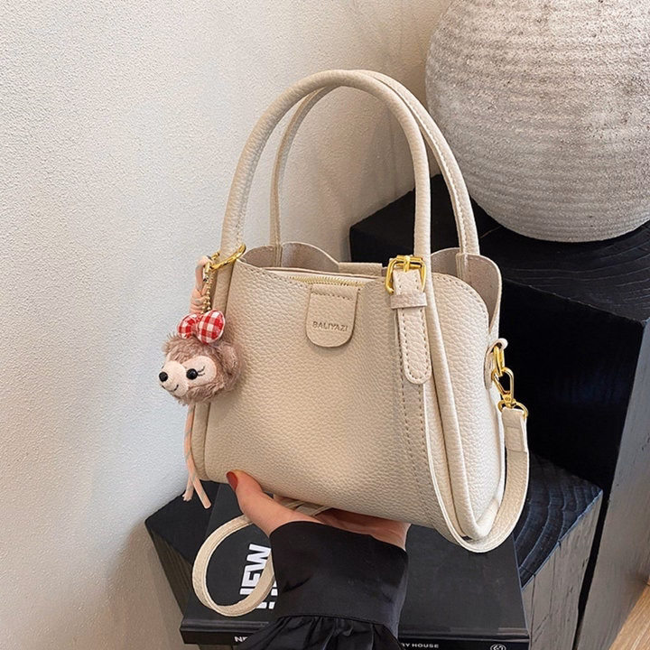 Túi Xách Nữ Đeo Chéo Da Gạo Thời Trang – Đính Kèm Gấu Siêu Dễ Thương W758 - Winnie House - Ảnh 6