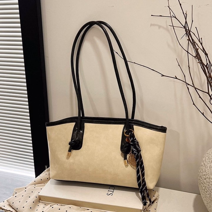 Túi Xách Nữ Da Dày Dặn, Sang Xịn Mịn Tặng Kèm Móc Khóa W742 - Winnie House - Ảnh 4