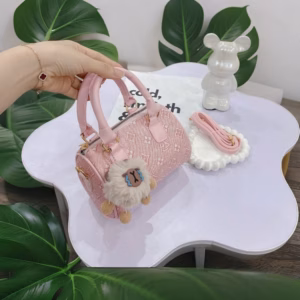 Túi Xách Nữ 4 Màu Hot Trend – Nhỏ Gọn, Tiện Dụng, Đa Phong Cách W726 - Winnie House