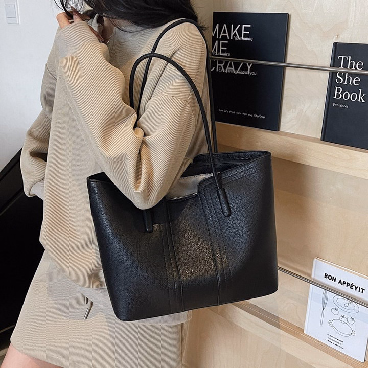 Túi Xách Nữ Da Pu Trơn – Đẳng Cấp Công Sở Hiện Đại W725 - Winnie House - Ảnh 5