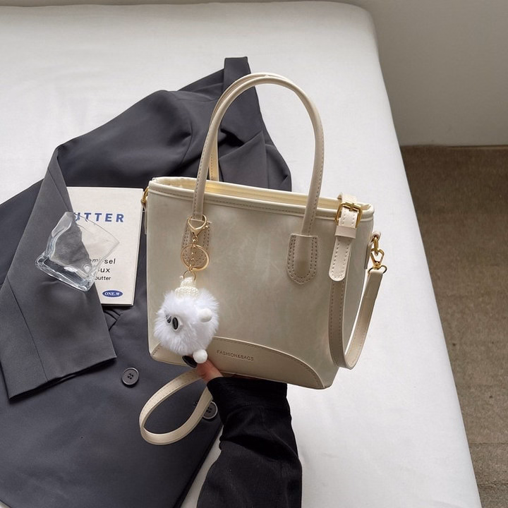 Túi Xách Nữ Da Nhung Tặng Kèm Charm Gấu Cute W712 - Winnie House - Ảnh 12