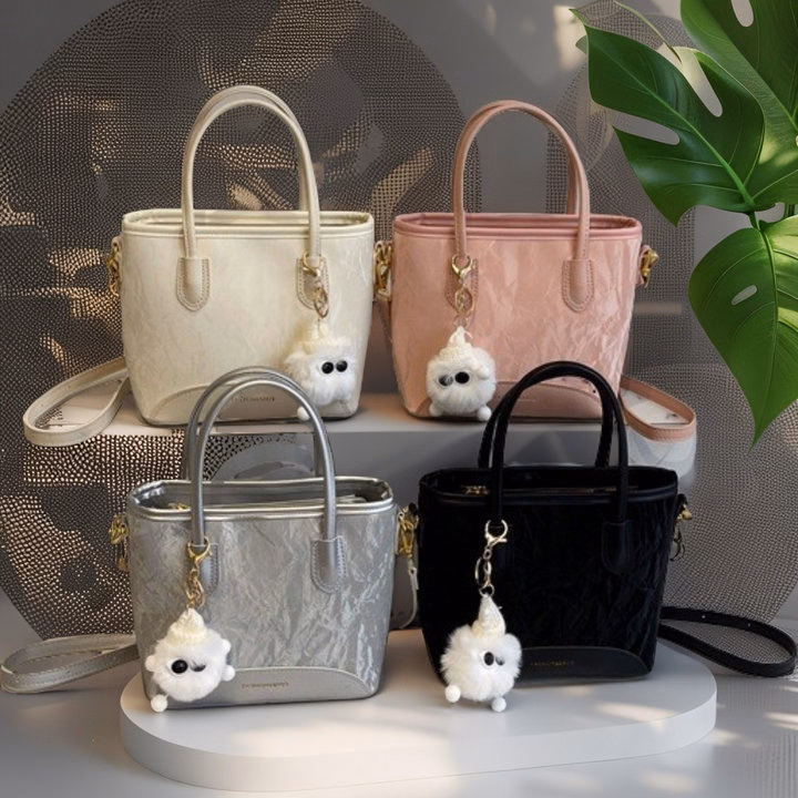 Túi Xách Nữ Da Nhung Tặng Kèm Charm Gấu Cute W712 - Winnie House