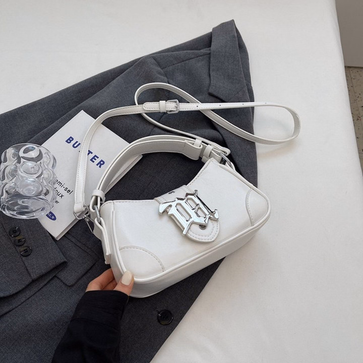 Túi Xách Nữ Kẹp Nách Chữ M – Nhỏ Gọn Mà Sang Trọng W247 - Winnie House - Ảnh 7