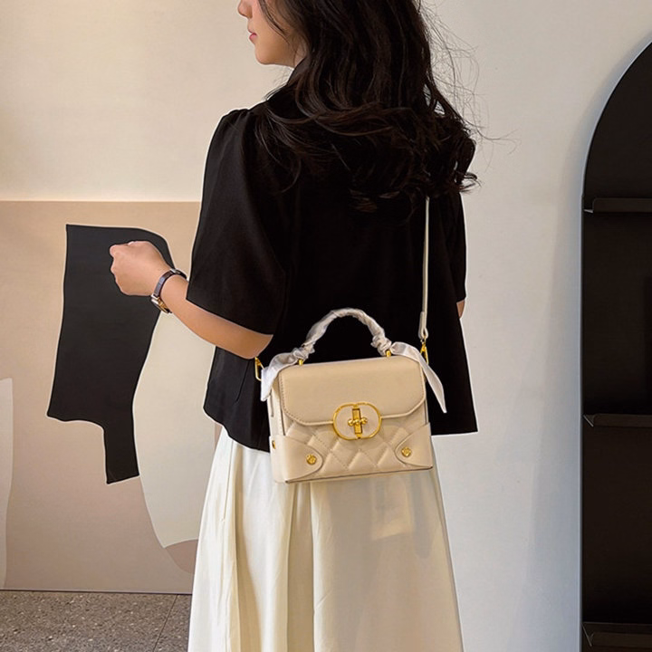 Túi Xách Nữ Dáng Hộp Khóa T Sang Trọng – Thanh Lịch Chuẩn Hàn W341 - Winnie House - Ảnh 8
