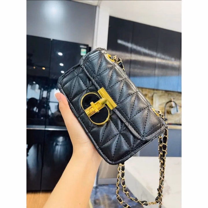 Túi Xách Nữ Kẹp Nách W427 – Nhỏ Gọn Mà “Auto Sang” - Winnie House - Ảnh 5