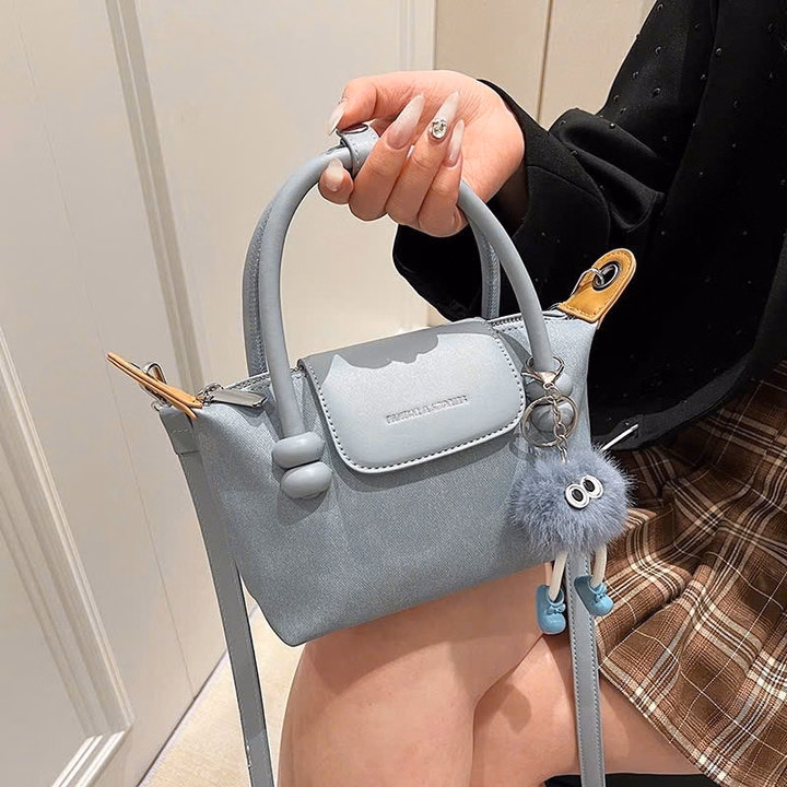 Túi Xách Nữ W579 – Da Loang Cực Xinh Kèm Quả Bông - Winnie House - Ảnh 3