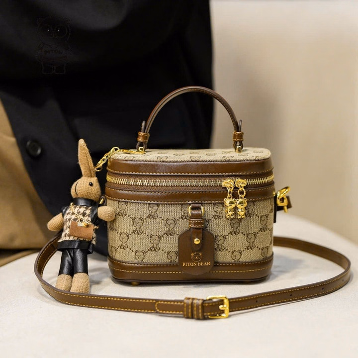 Túi Xách Nữ Dáng Hộp W586 – Đựng Vừa Điện Thoại, Nhẹ Nhàng Điệu Đà - Winnie House - Ảnh 2