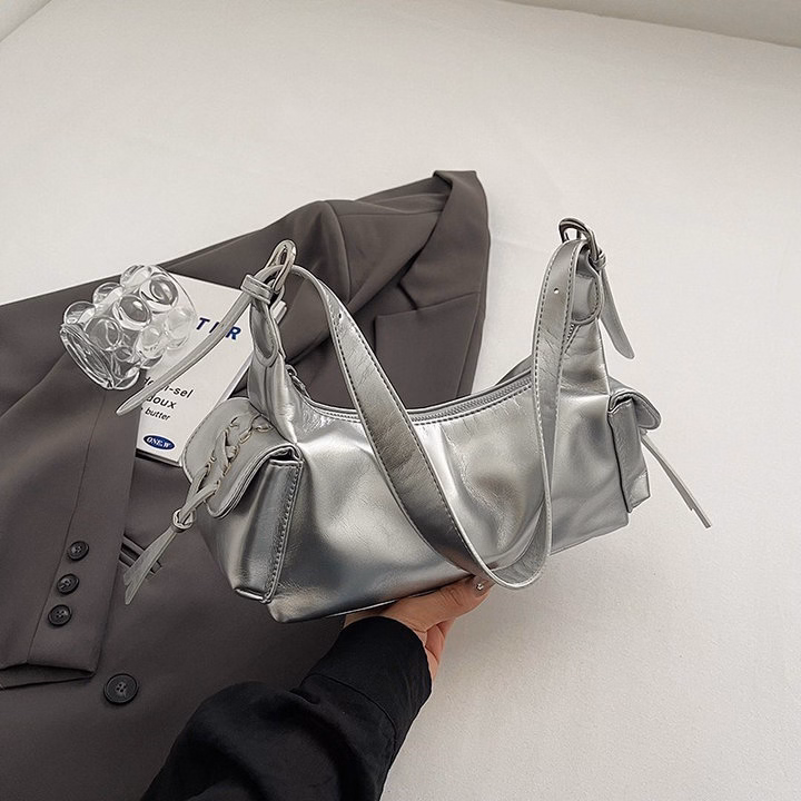 Túi Xách Nữ Da Bóng Sang Trọng W610 – Nhỏ Gọn Mà Thời Thượng - Winnie House - Ảnh 9