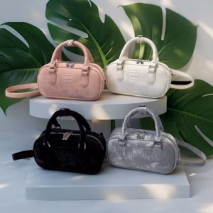 Túi Đeo Chéo Da Nhung 2 Quai W625 – Mềm Mịn, Xinh Xắn, Dễ Phối Đồ - Winnie House