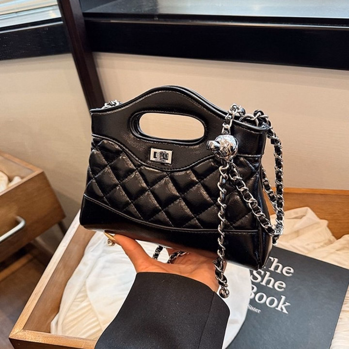 Túi Xách Nữ Chần Chỉ Phối Dây Da Đan Xích Cực Sang W629 - Winnie House - Ảnh 2