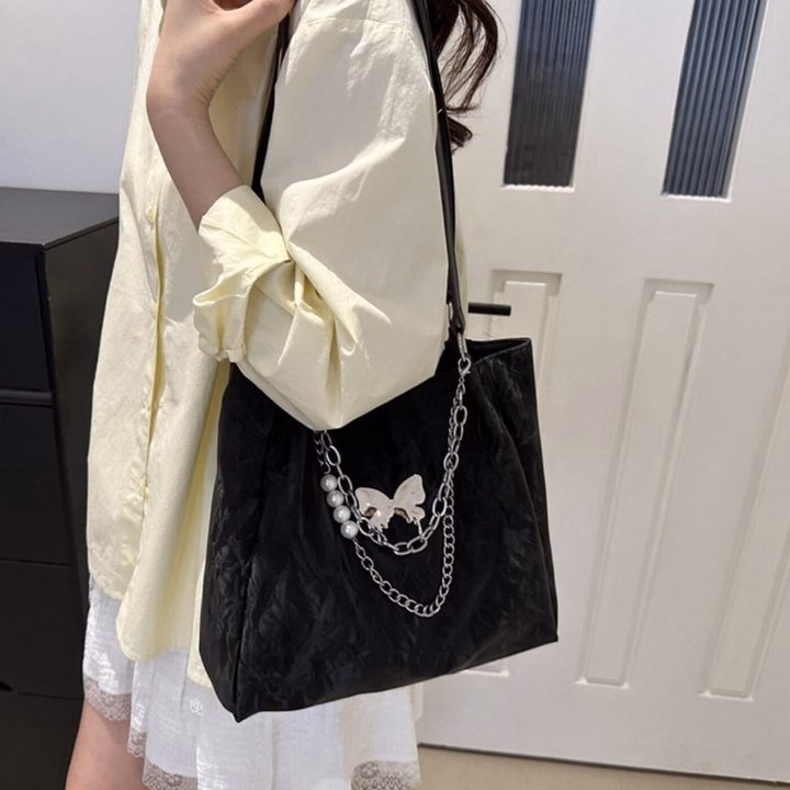 Túi Xách Nữ Công Sở Da Nhung Mác Bướm Phối Xích Hoa Hạt Ngọc W635 - Winnie House - Ảnh 10